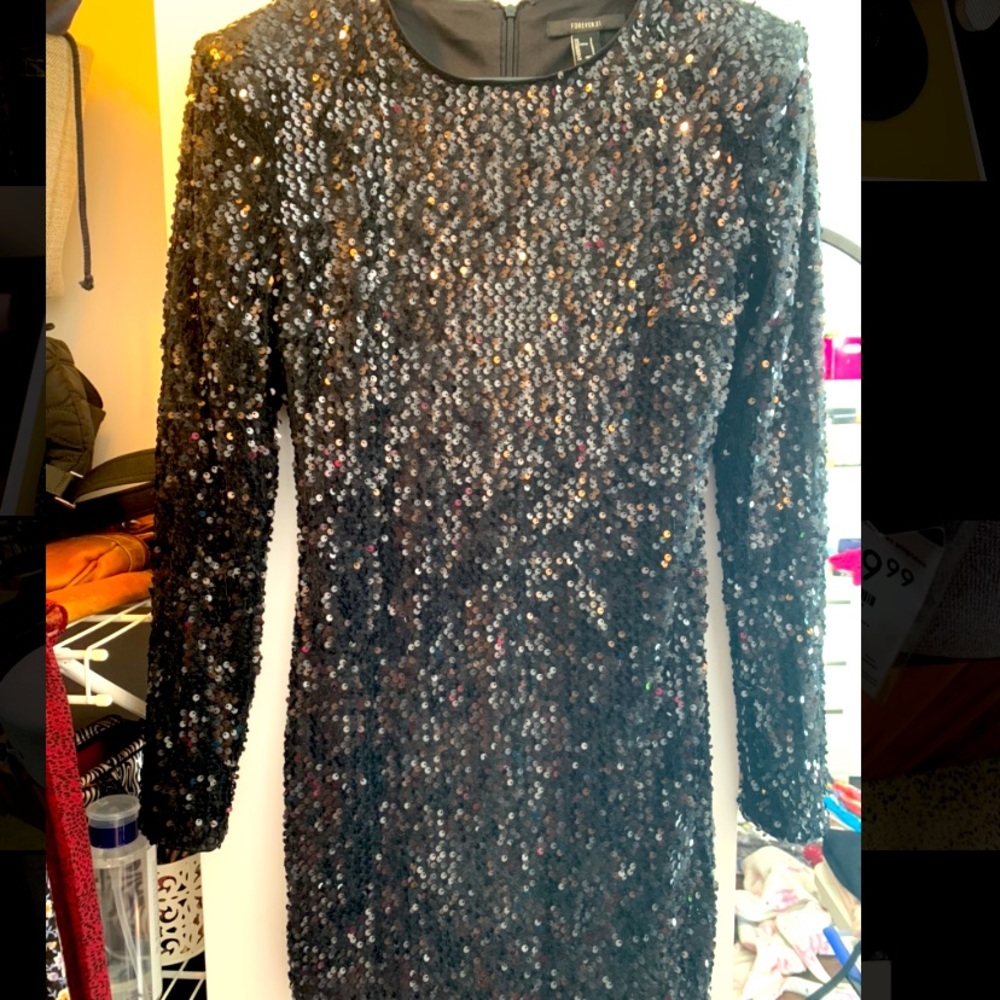 Short cocktail dress ✨